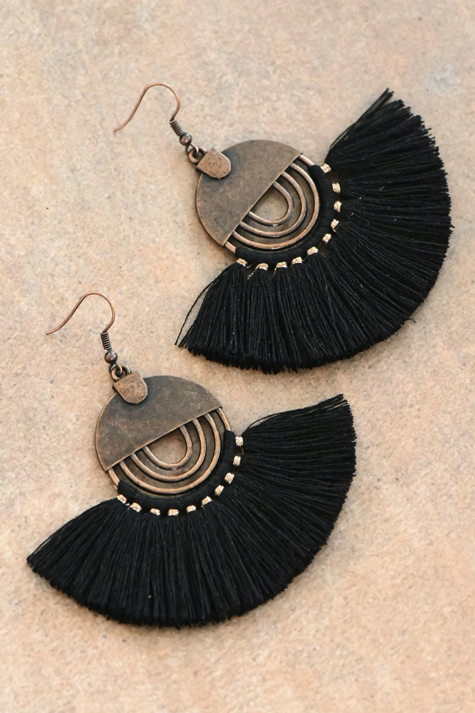 Boucles d’oreilles Boho chic -Noir