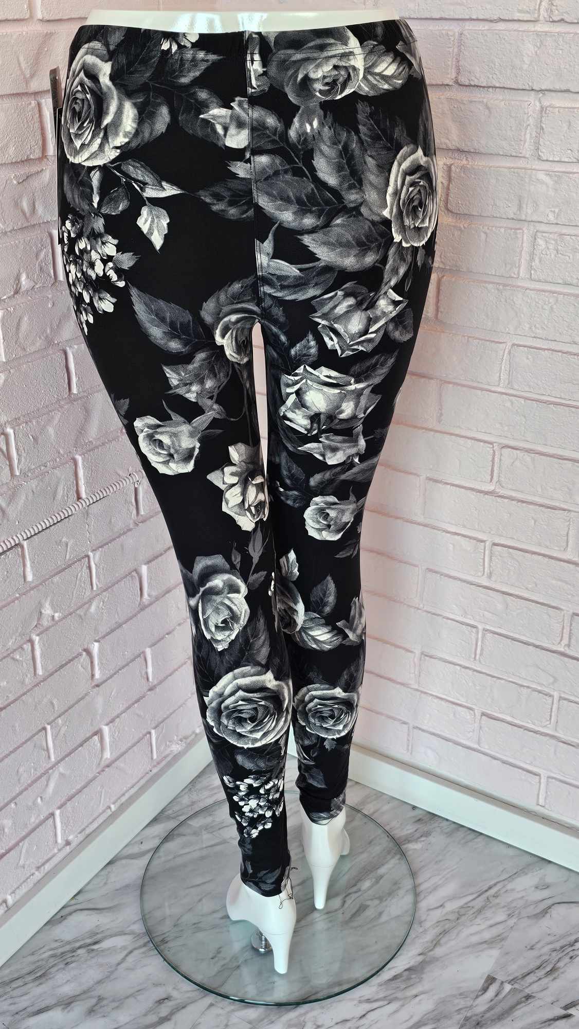 Legging à motifs de roses (Taille 20-24)