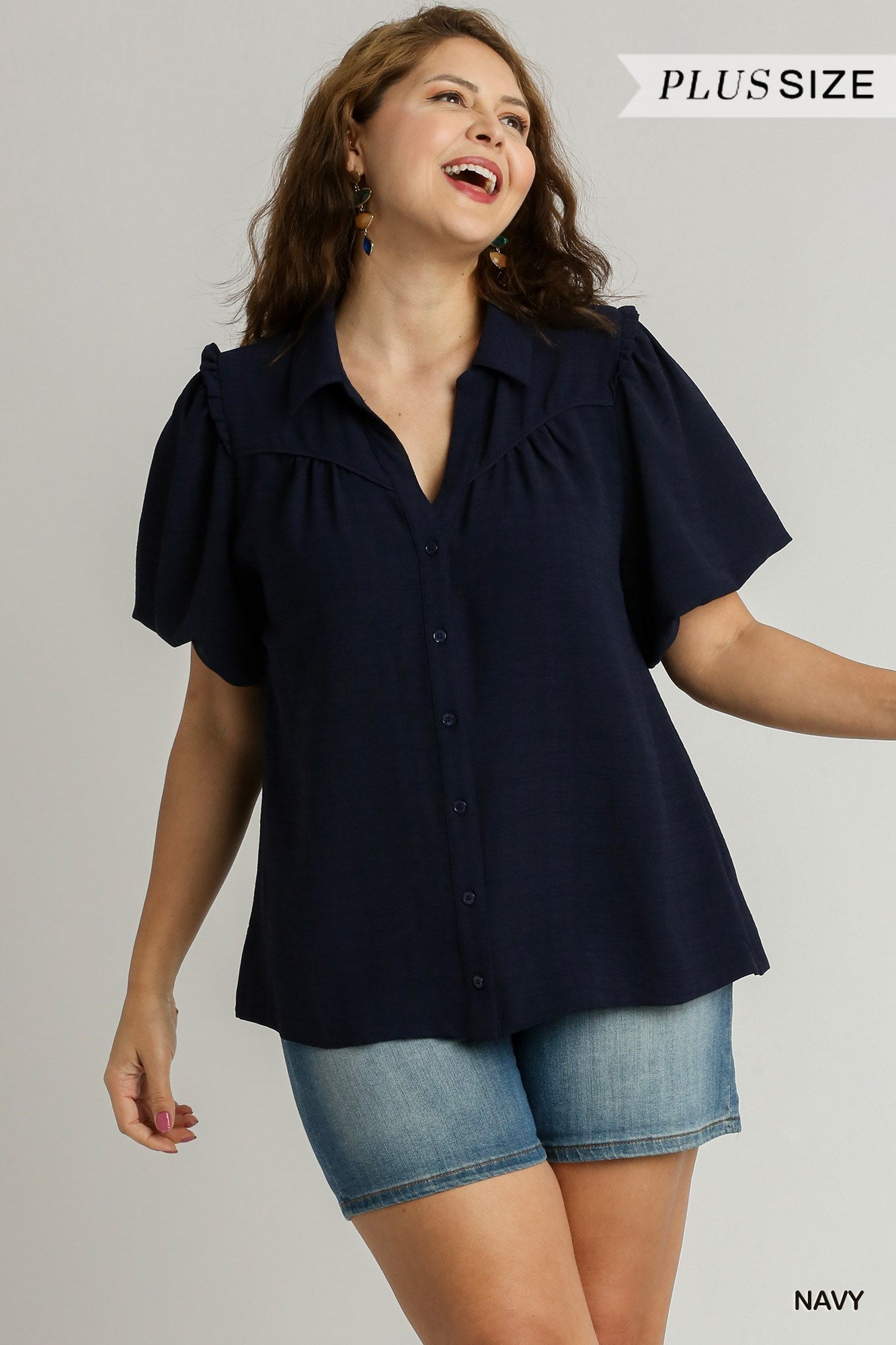 Navy blouse with bubble sleeves