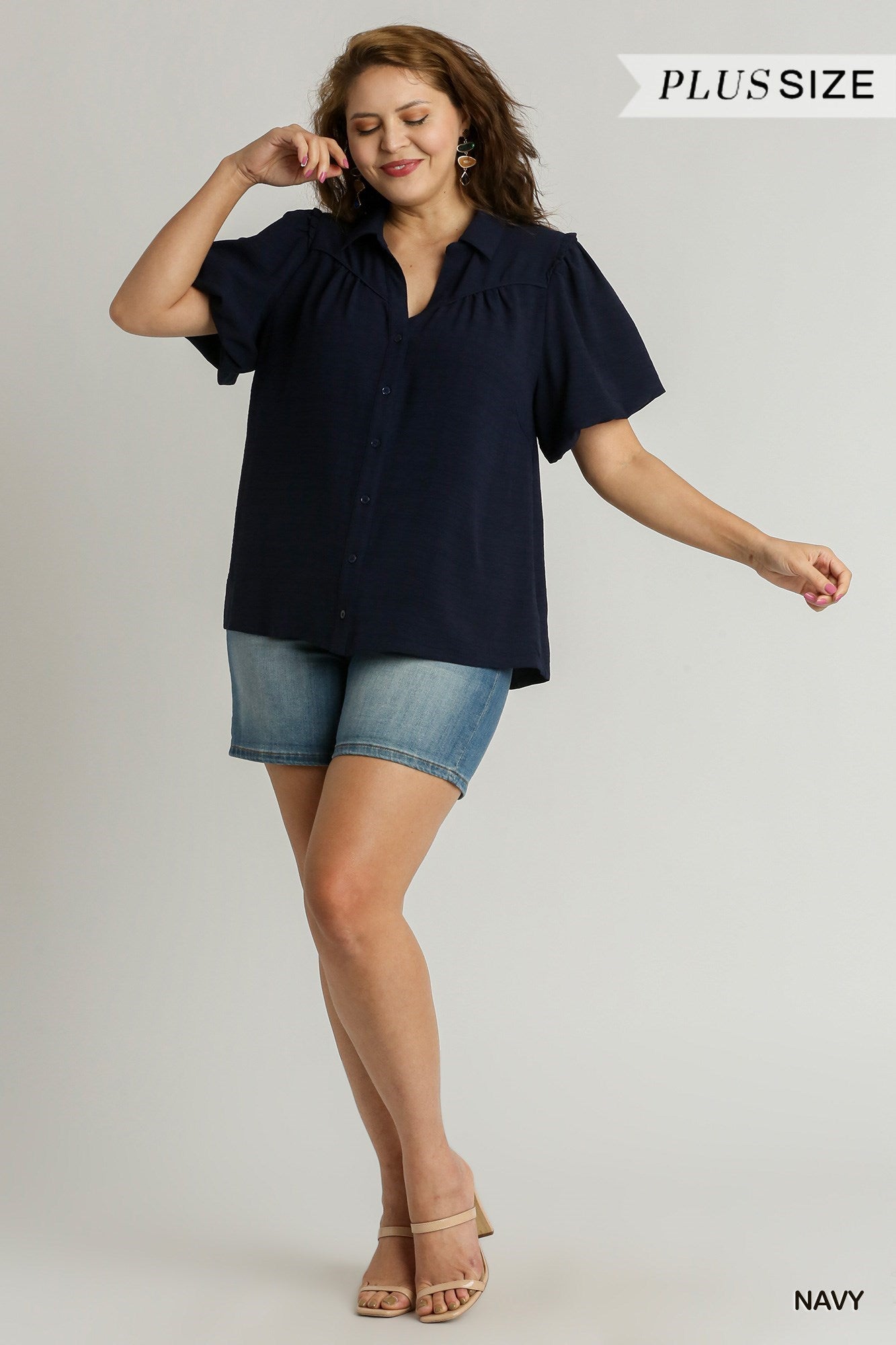 Navy blouse with bubble sleeves