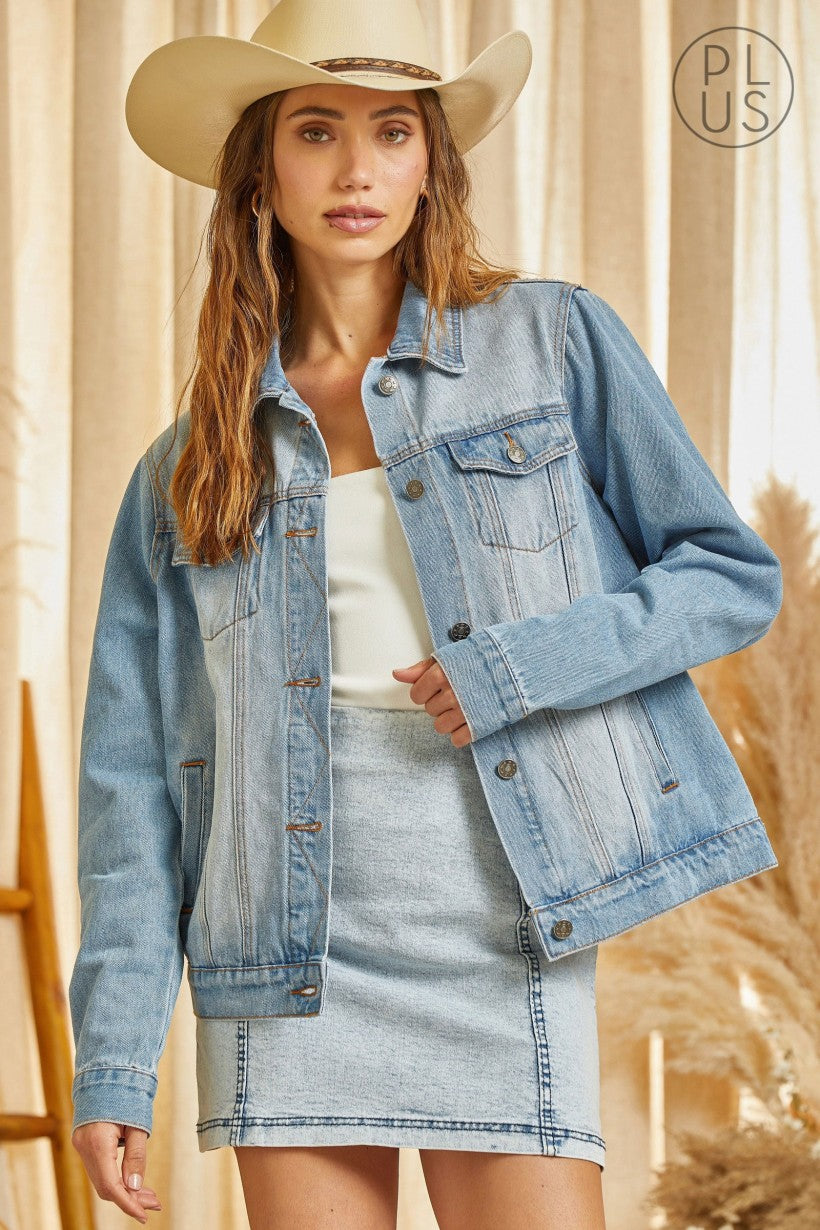 Jacket en jean avec broderies au dos